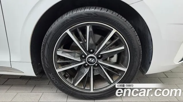Hyundai Grandeur New — Фото автомобиля 6