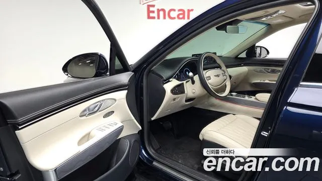Genesis GV70 2.5T Бензин AWD — Фото автомобиля 12
