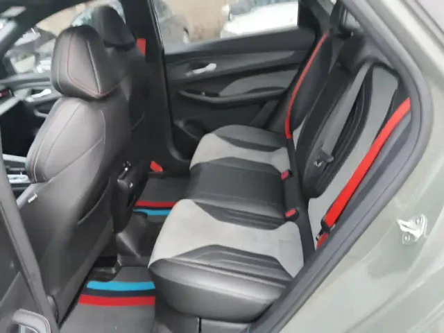 Geely Binrui — Фото автомобиля 16