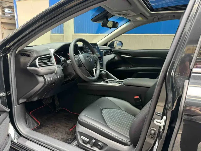 Toyota Camry — Фото автомобиля 6