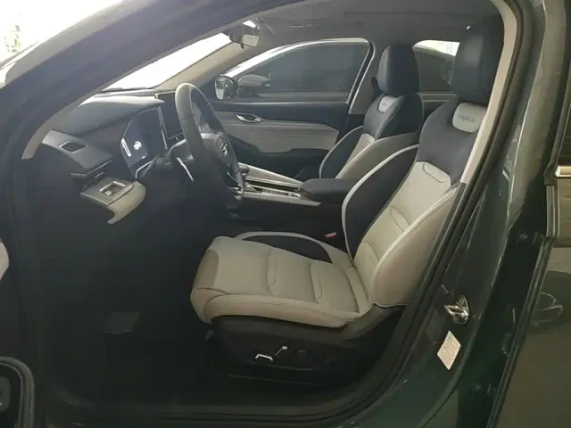 Geely Xingrui — Фото автомобиля 14