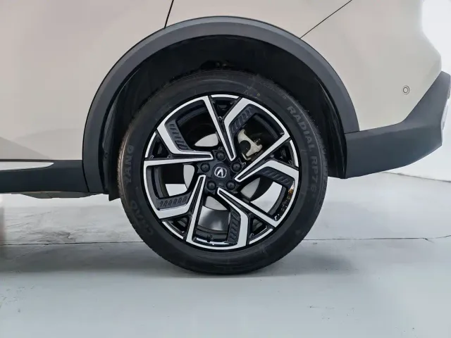 Changan CS55 Plus — Фото автомобиля 9