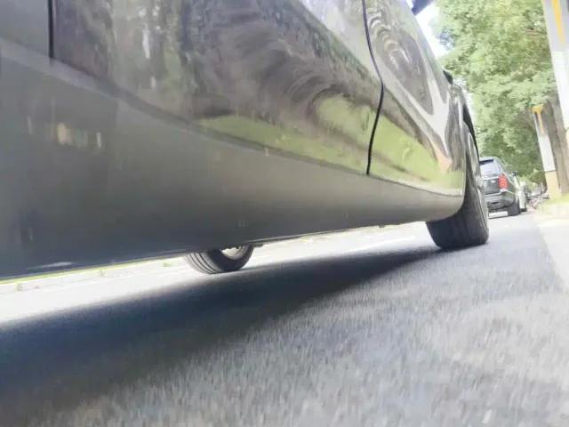Tesla Model Y — Фото автомобиля 9