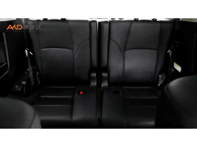 Toyota Vellfire — Фото автомобиля 9
