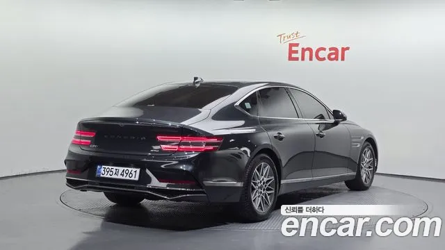 Genesis G80 Бензин 2.5 турбо AWD — Фото автомобиля 2
