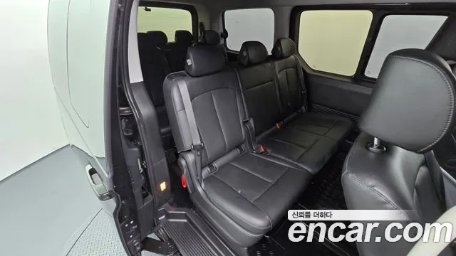Hyundai Staria — Фото автомобиля 11