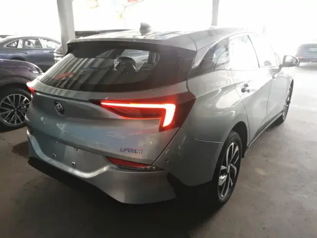 Buick Velite 6 — Фото автомобиля 6