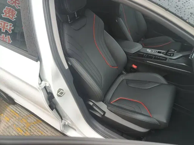 Geely Binrui — Фото автомобиля 24