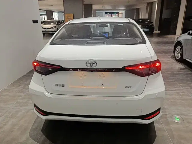 Toyota Allion — Фото автомобиля 5