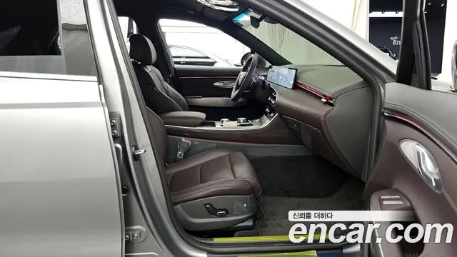 Genesis GV70 2.5T Бензин AWD — Фото автомобиля 7