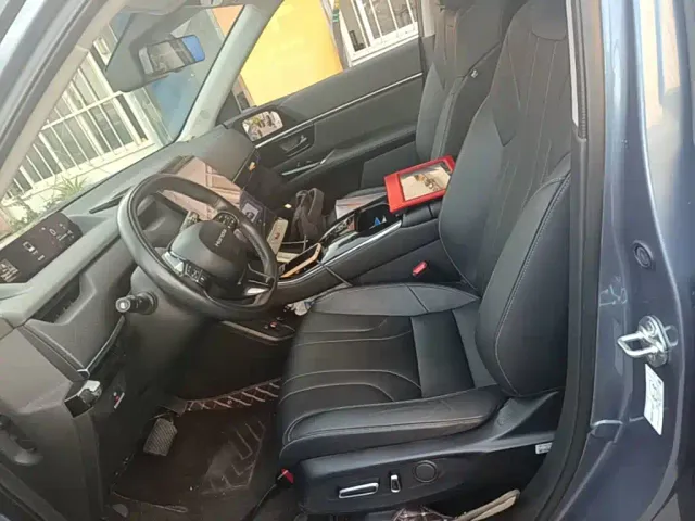 Honda GAC P7 — Фото автомобиля 14