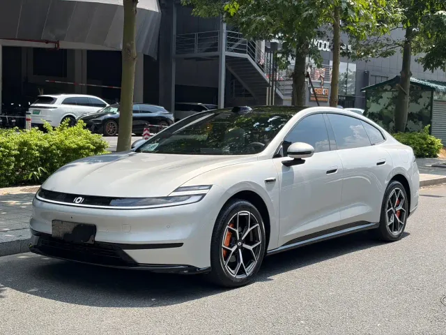 Фотография автомобиля — Changan Qiyuan A06