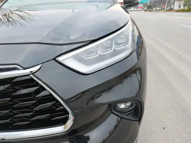 Toyota Highlander — Фото автомобиля 17