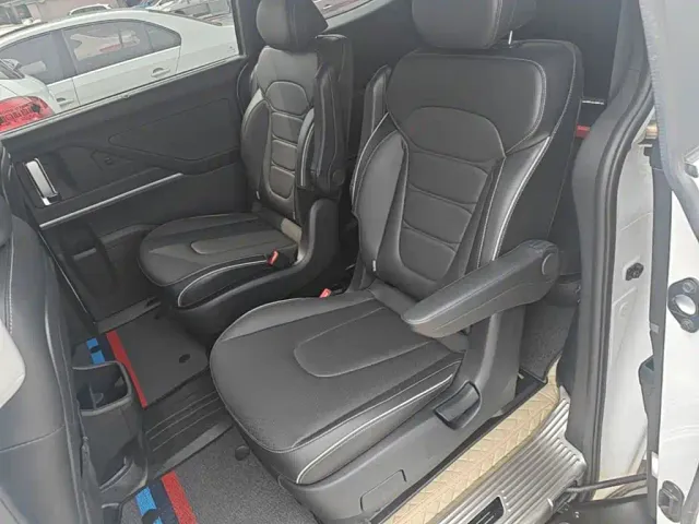 Hyundai Custo — Фото автомобиля 16