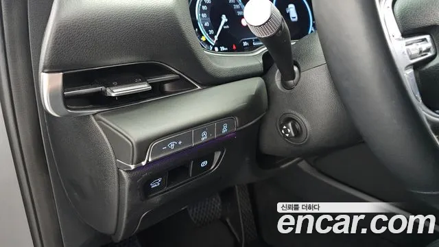 Genesis GV80 2.5T Бензин AWD — Фото автомобиля 24