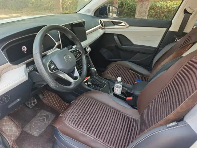 Volkswagen Tharu — Фото автомобиля 7