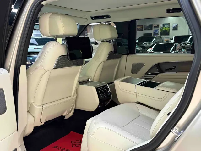 Land Rover Range Rover — Фото автомобиля 19