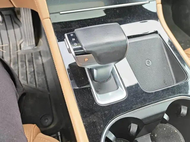 Li Auto ONE — Фото автомобиля 16