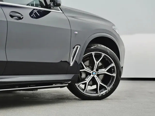 BMW X5 — Фото автомобиля 30