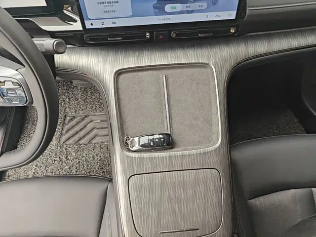 GAC Aion S MAX — Фото автомобиля 9