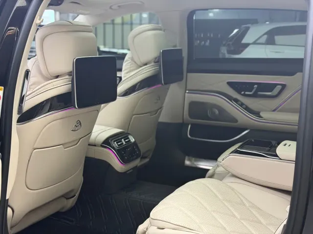 Mercedes-Benz Maybach S-Class — Фото автомобиля 6