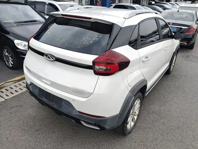 Chery Tiggo 3x — Фото автомобиля 6