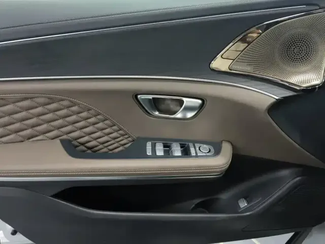 BYD Han — Фото автомобиля 7