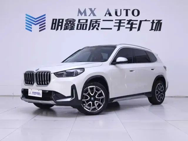 BMW X1 — Фото автомобиля 2