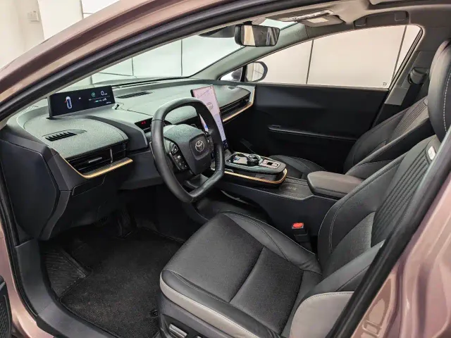 Toyota bZ3 — Фото автомобиля 8