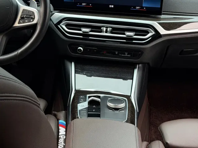 BMW 3 Series — Фото автомобиля 8