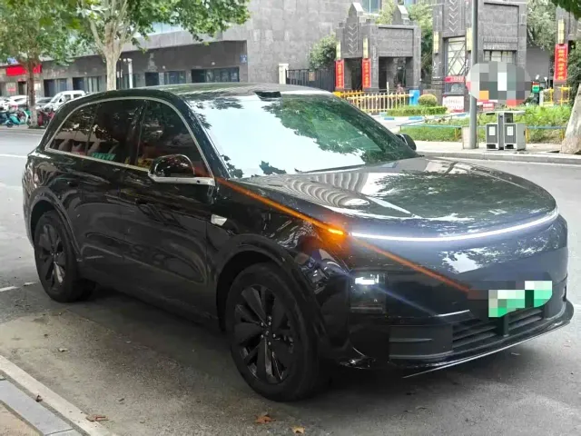 Li Auto L6 — Фото автомобиля 3