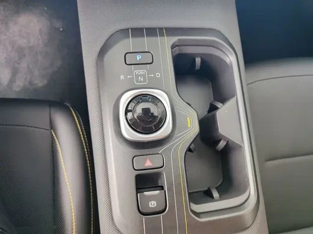 Toyota bZ5 — Фото автомобиля 13