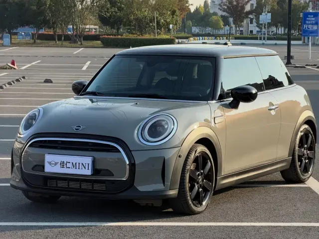 MINI Hatch — Фото автомобиля 7