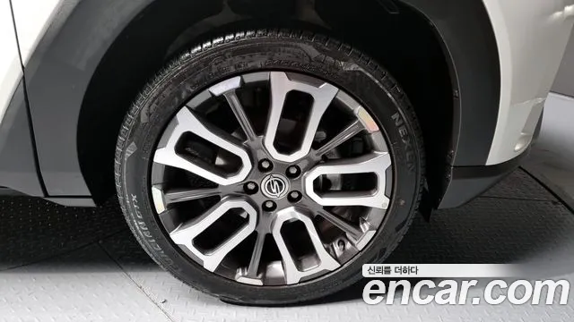 KG_Mobility_Ssangyong Torres Torres Бензин 1.5 2WD — Фото автомобиля 5