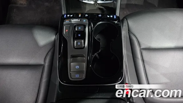 Hyundai Tucson Tucson (NX4) Дизель 2.0 4WD — Фото автомобиля 9
