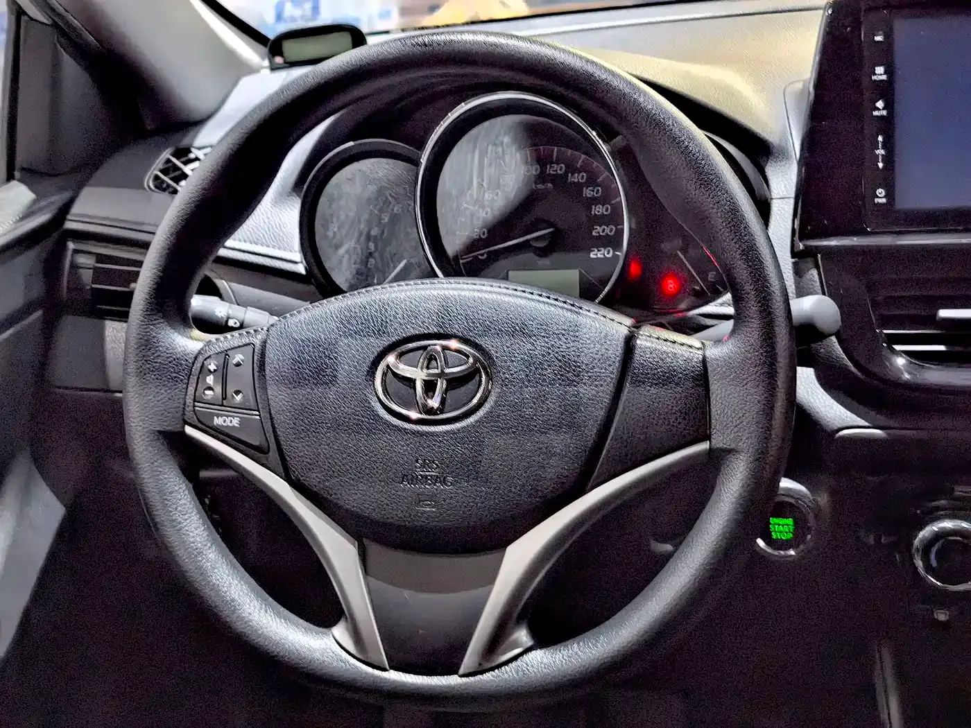 Toyota Vios 2022 1.5L 20th Anniversary Edition — Фото автомобиля 9
