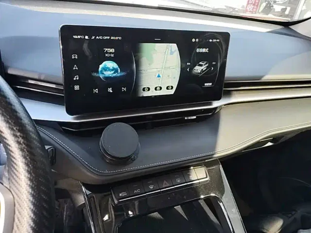 Haval H6 — Фото автомобиля 12