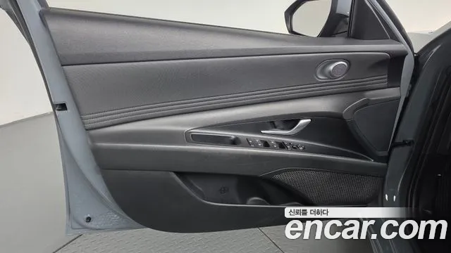 Hyundai Avante CN7 — Фото автомобиля 23