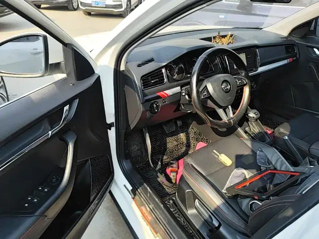 Skoda Kamiq — Фото автомобиля 15