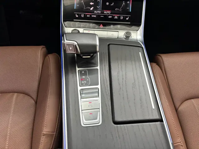 Audi A6L — Фото автомобиля 18