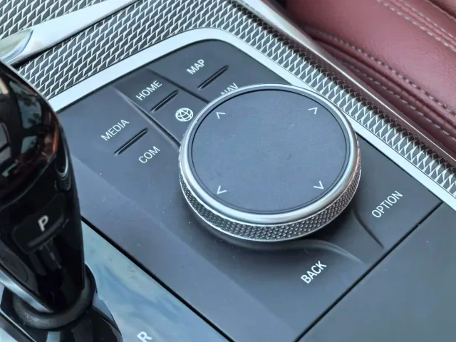 BMW 3 Series — Фото автомобиля 16