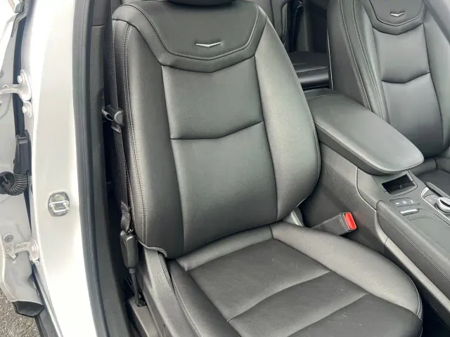 Cadillac XT5 — Фото автомобиля 24