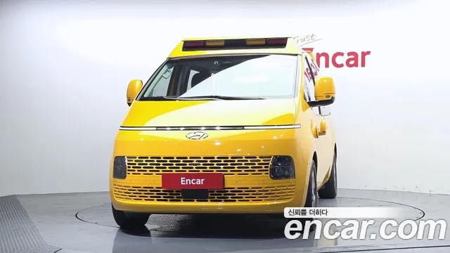 Hyundai Staria Staria L3.5 Школьный автобус — Фото автомобиля 3