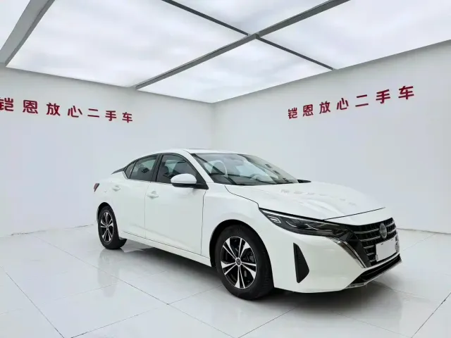 Nissan Sylphy 2023 1.6L CVT Deluxe Edition — Фото автомобиля 3