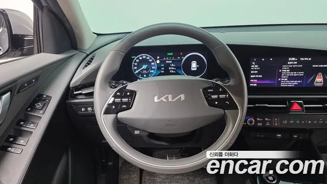 Kia Niro The All New — Фото автомобиля 19