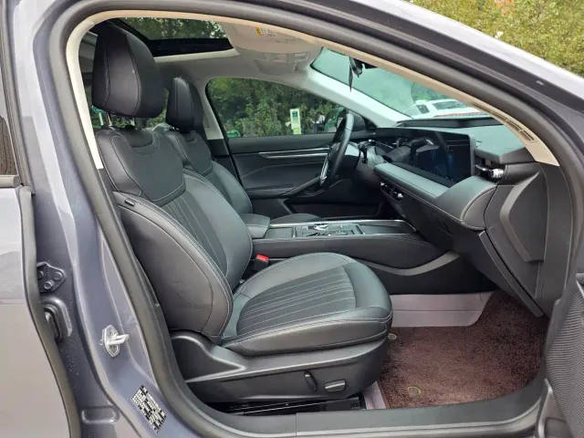 Ford Mondeo — Фото автомобиля 17