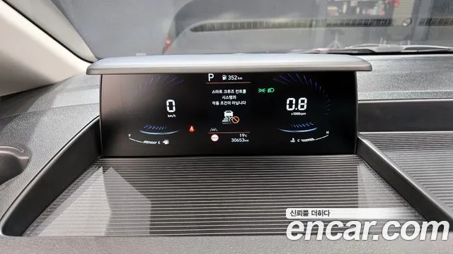 Hyundai Staria Staria 4WD Tourer 9 мест — Фото автомобиля 8