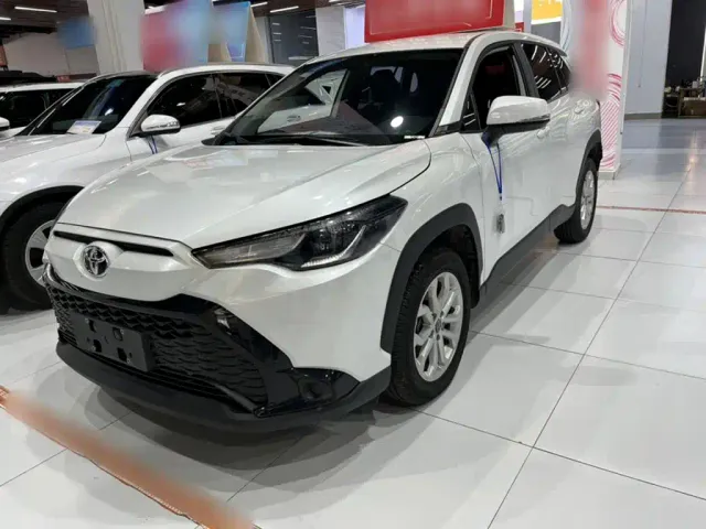 Фотография автомобиля — Toyota Frontlander