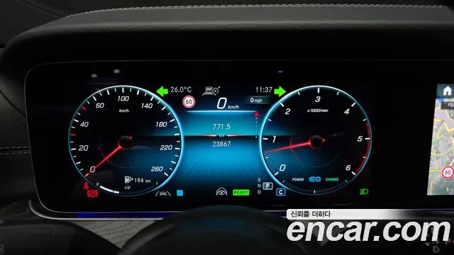 Mercedes-Benz CLS-Class — Фото автомобиля 8