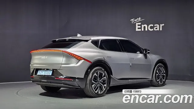 Kia EV6 — Фото автомобиля 2